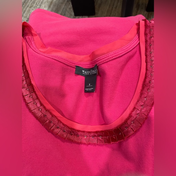 White House Black Market Pink Embellished Neck Tee Size S | Stretch Cotton - Picture 3 of 7
